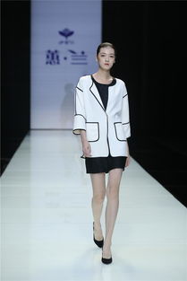 伊里蘭品牌亮相2016北京時裝周